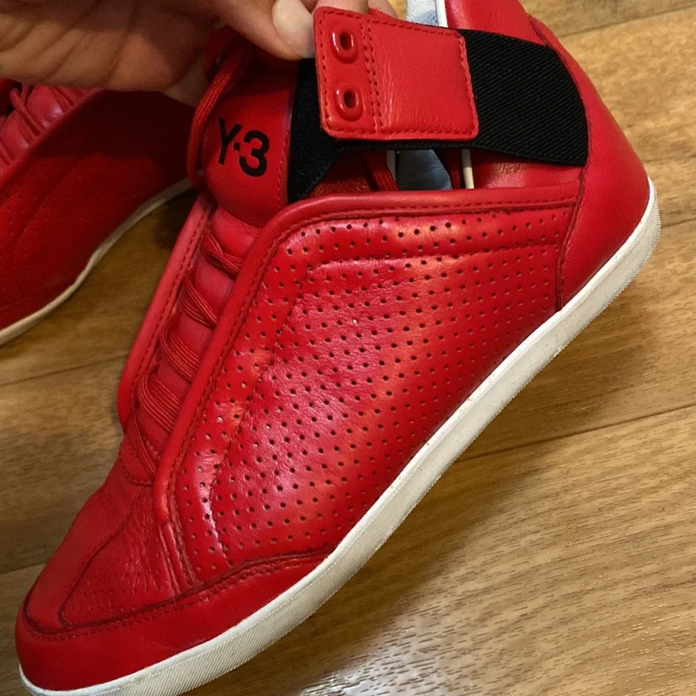 Adidas colab Y-3 × Yohji Yamamoto. In EUC! Men’s 5/Women’s 7. - Picture 7 of 10